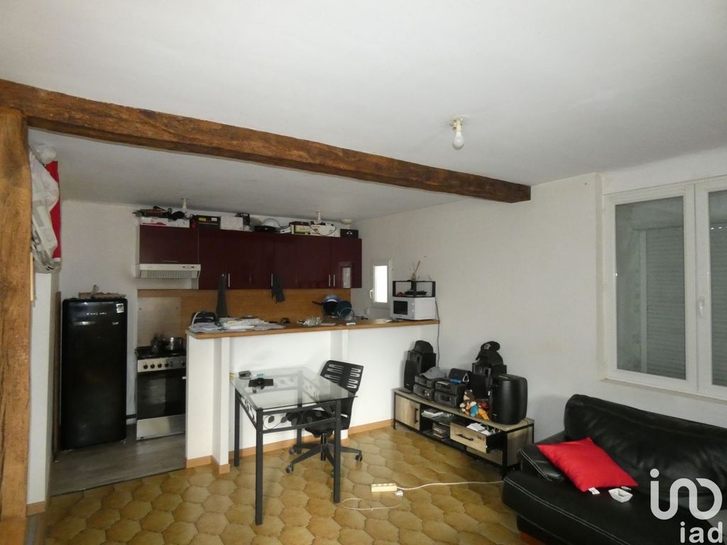 Achat appartement à vendre 4 pièces 211 m² - Jaunay-Marigny