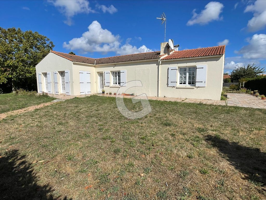 Achat maison à vendre 3 chambres 105 m² - Saint-Vincent-sur-Jard