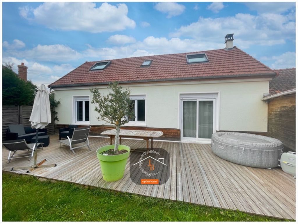 Achat maison à vendre 4 chambres 95 m² - Saint-Piat