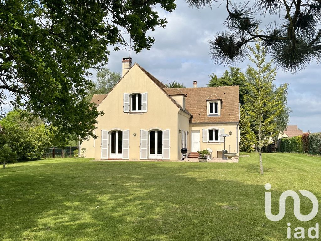 Achat maison à vendre 5 chambres 231 m² - Gambais