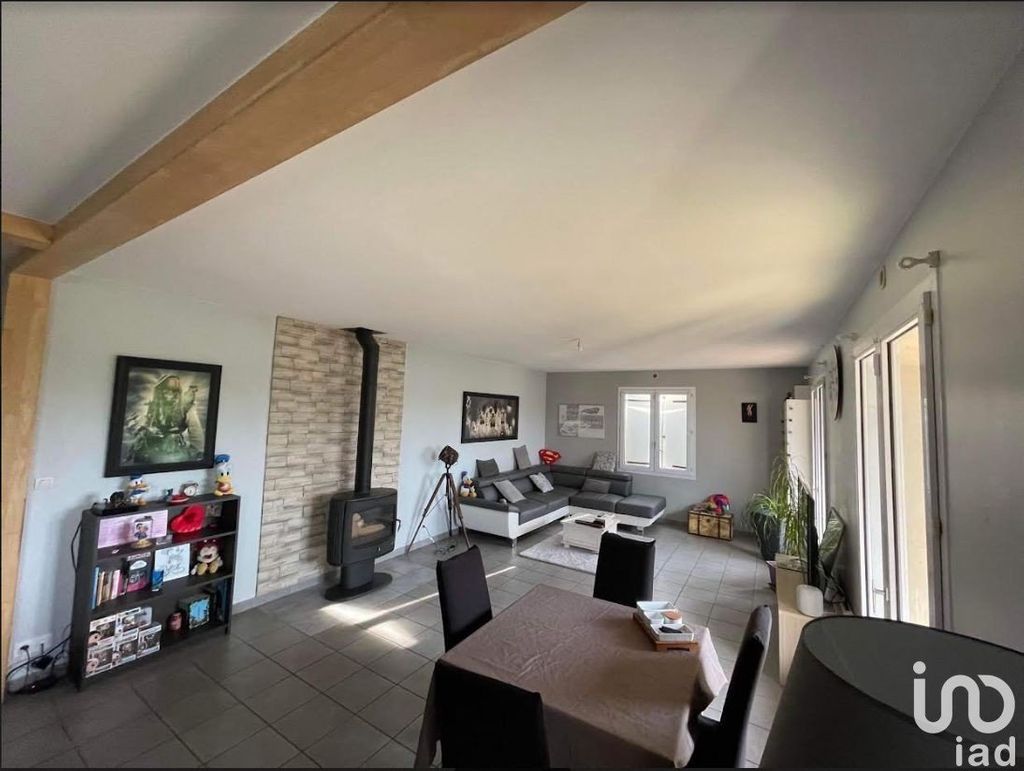 Achat maison à vendre 2 chambres 98 m² - Sèvremont