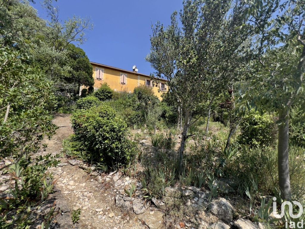 Achat maison à vendre 4 chambres 230 m² - Villeneuve-lès-Avignon