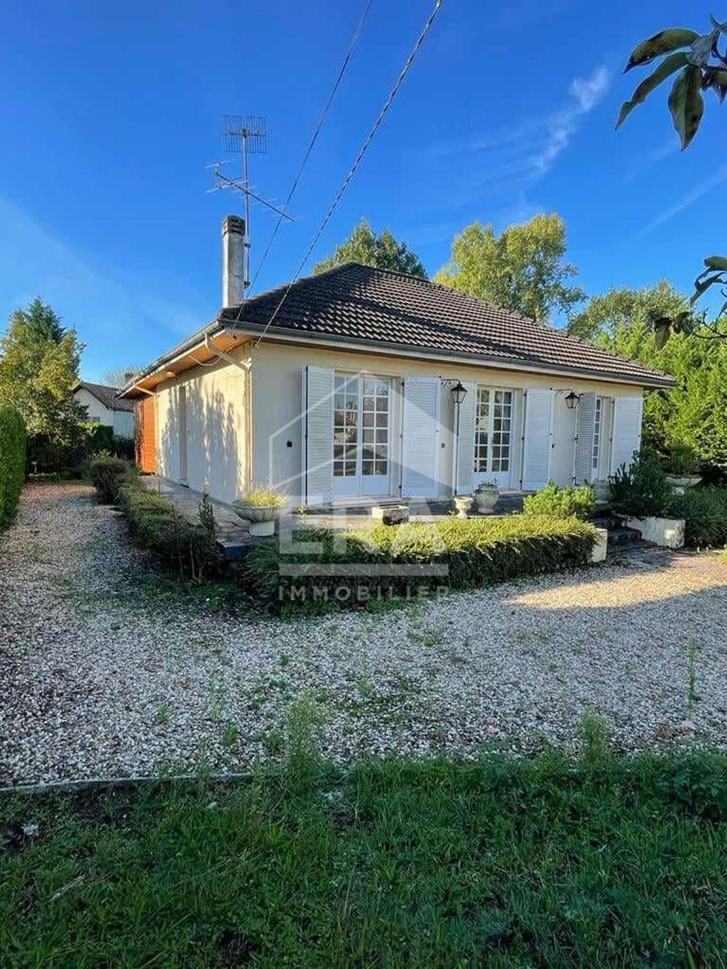 Achat maison à vendre 2 chambres 100 m² - Montpon-Ménestérol