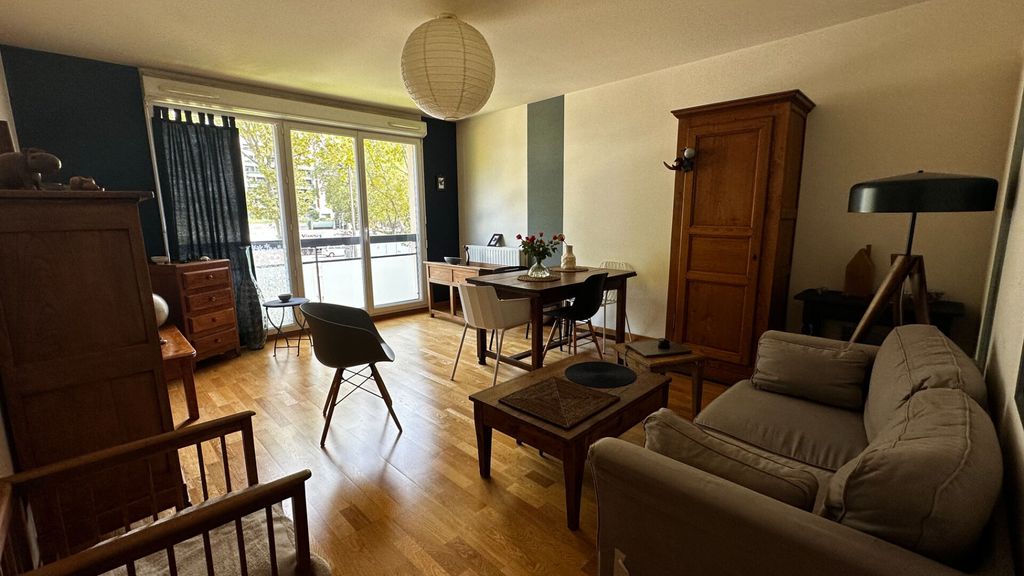 Achat appartement à vendre 3 pièces 66 m² - Sevran