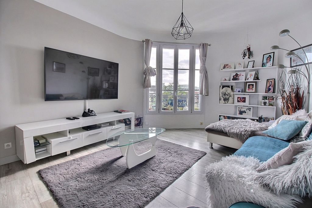 Achat appartement à vendre 3 pièces 63 m² - Saint-Ouen