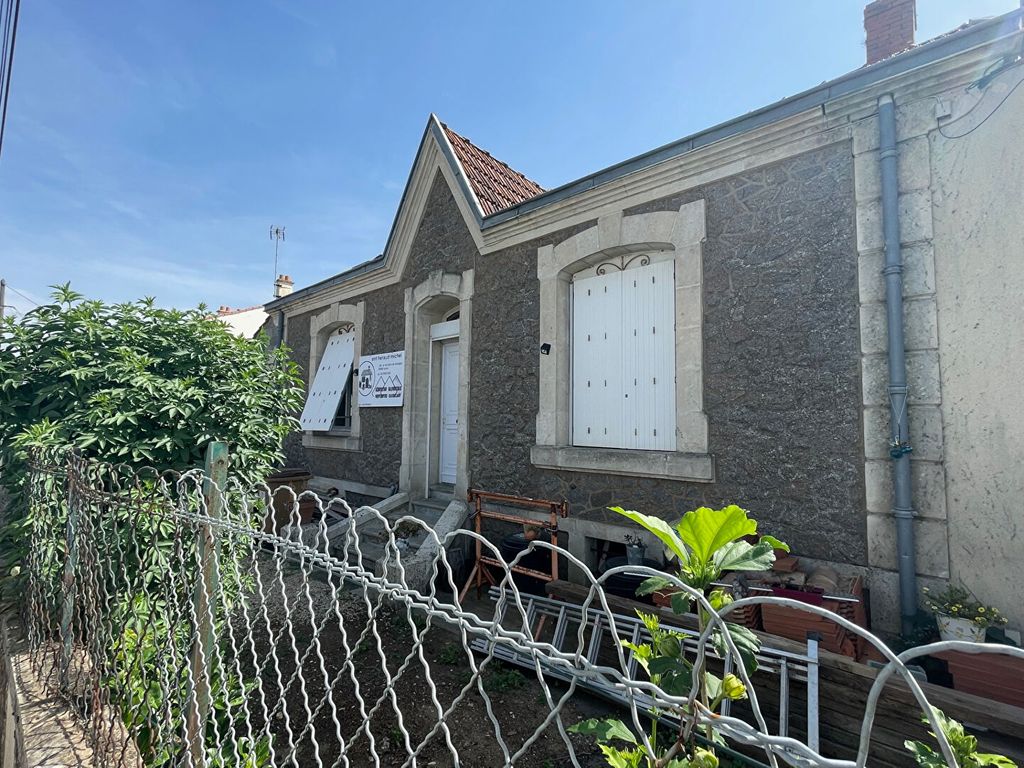 Achat maison à vendre 3 chambres 116 m² - Luçon