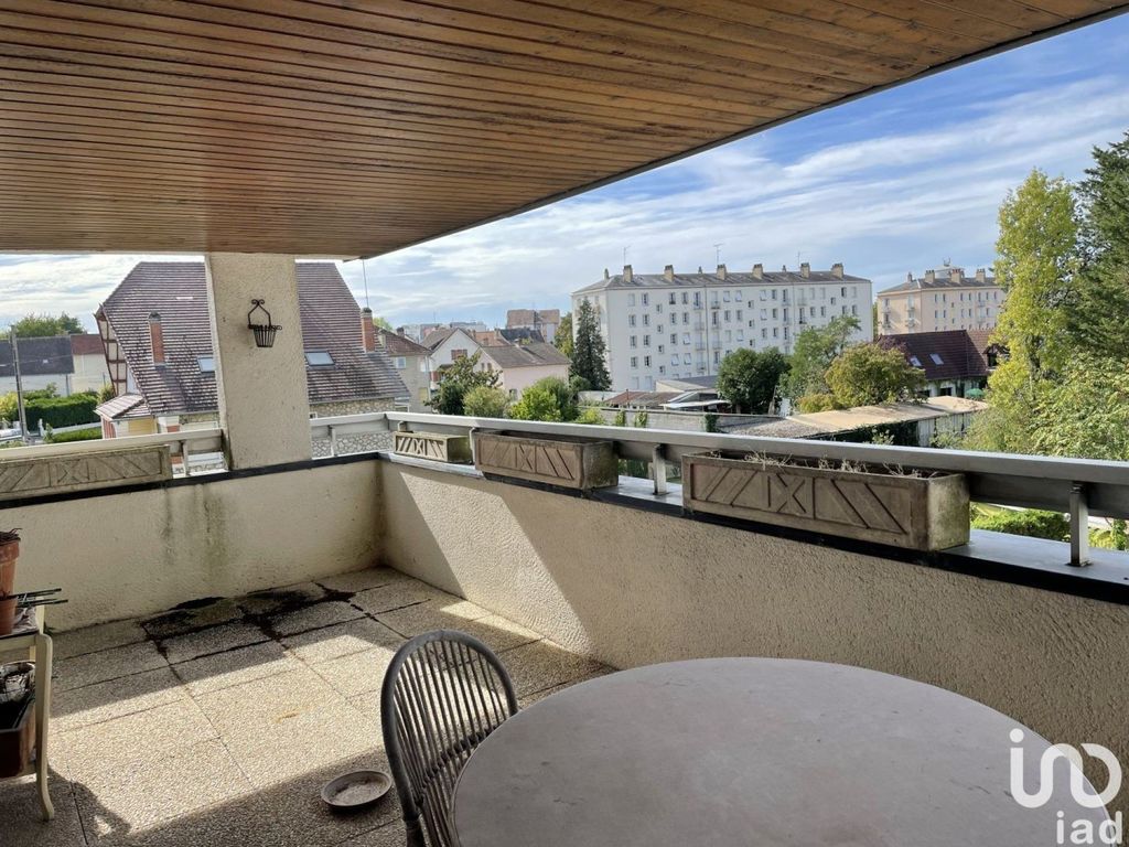 Achat appartement à vendre 4 pièces 111 m² - Bourges