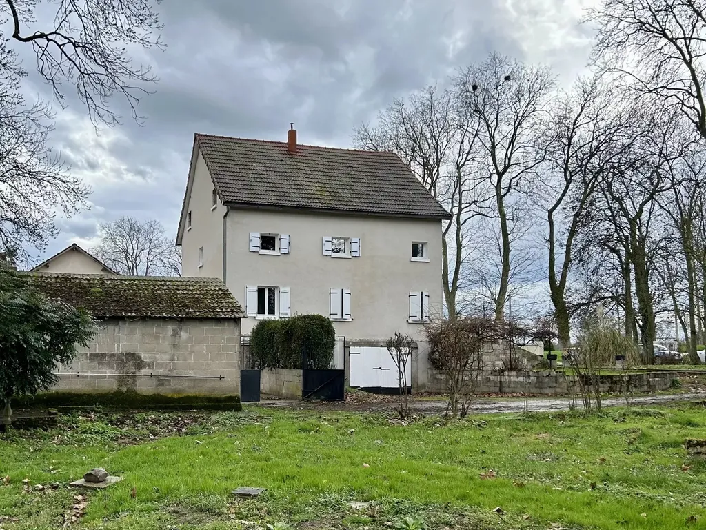 Achat maison à vendre 4 chambres 159 m² - Sermoise-sur-Loire