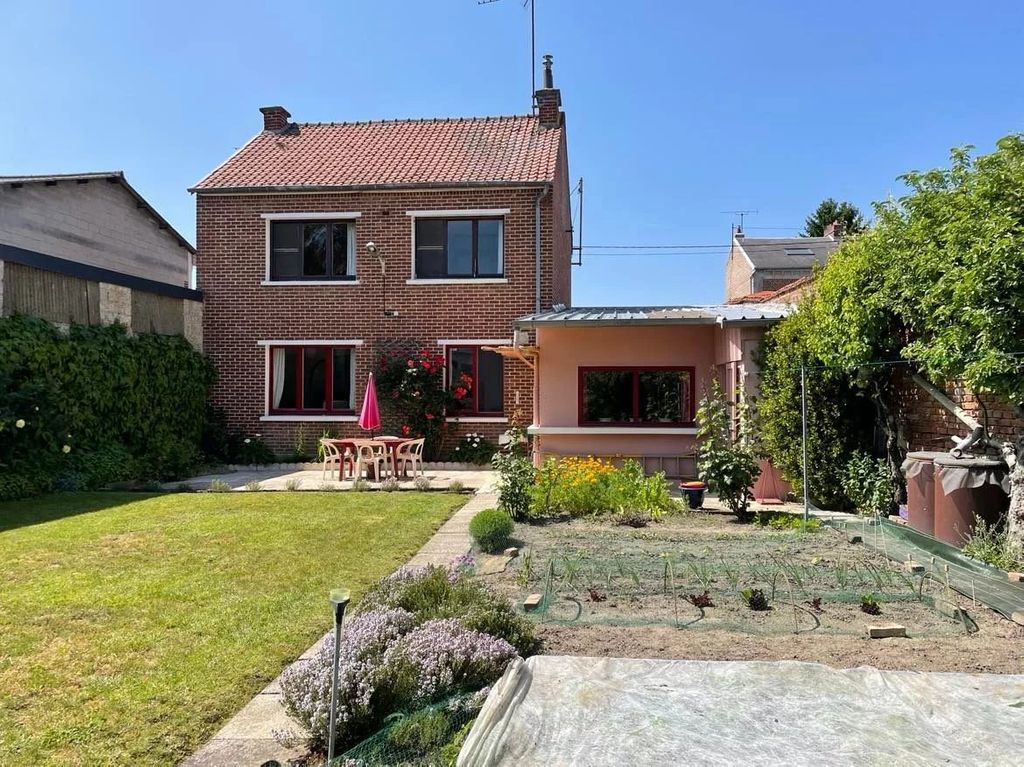 Achat maison à vendre 3 chambres 110 m² - Nesle