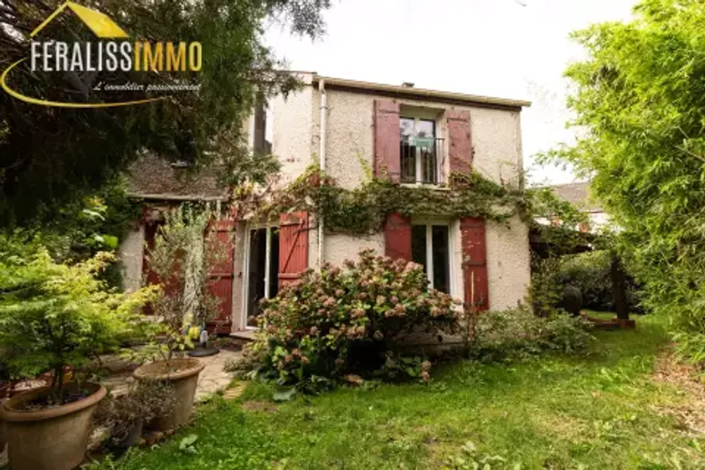 Achat maison à vendre 4 chambres 98 m² - Jouy-le-Moutier