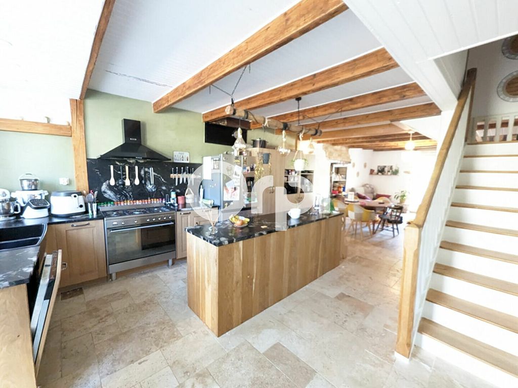 Achat maison à vendre 2 chambres 91 m² - Simandre-sur-Suran