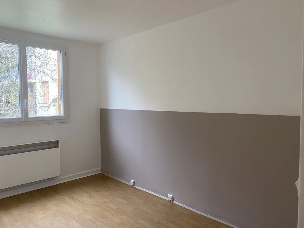 Achat appartement à vendre 3 pièces 63 m² - Neauphle-le-Château