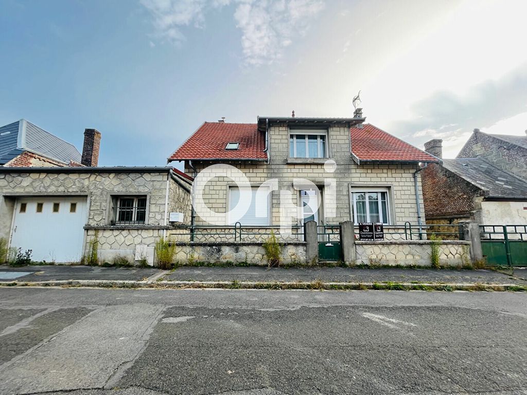 Achat maison à vendre 4 chambres 154 m² - Couvron-et-Aumencourt