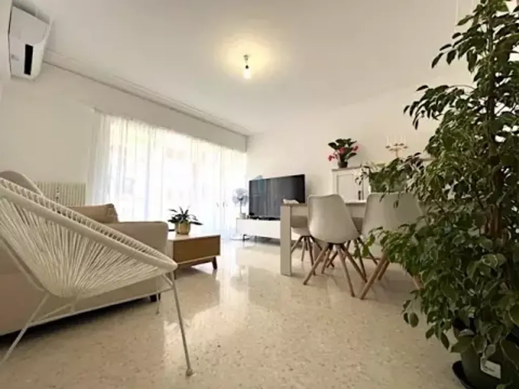 Achat appartement à vendre 2 pièces 49 m² - Menton