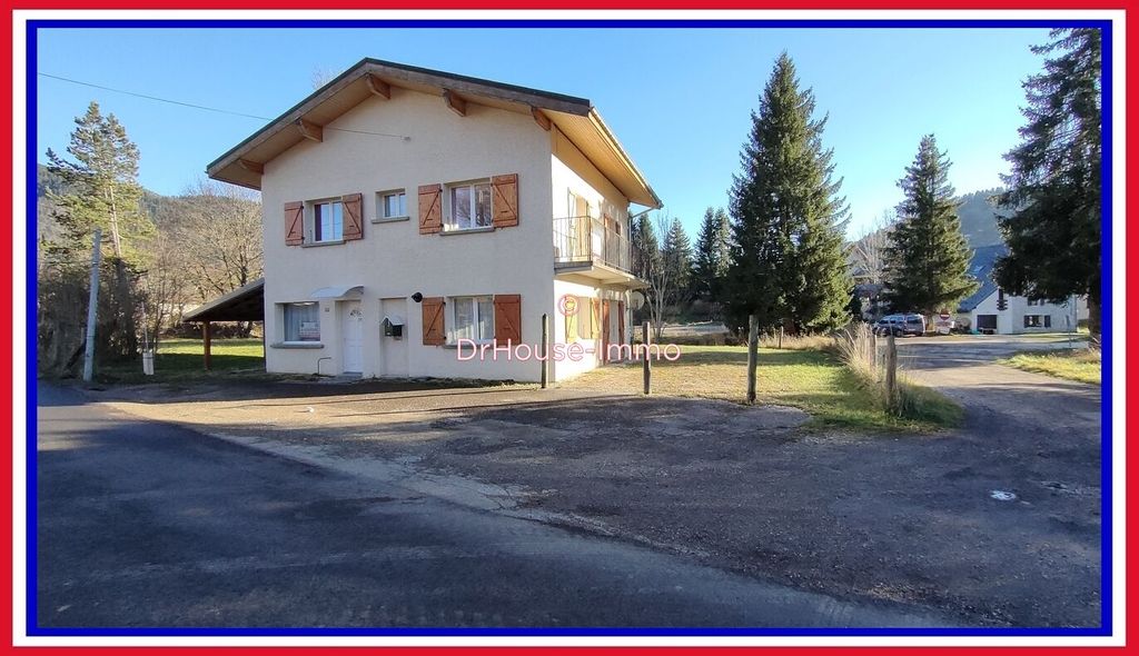 Achat maison à vendre 3 chambres 129 m² - Autrans-Méaudre-en-Vercors