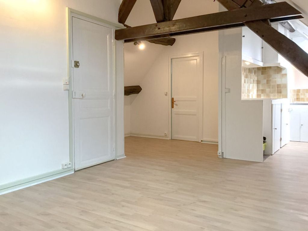 Achat maison à vendre 5 chambres 145 m² - Grisy-les-Plâtres