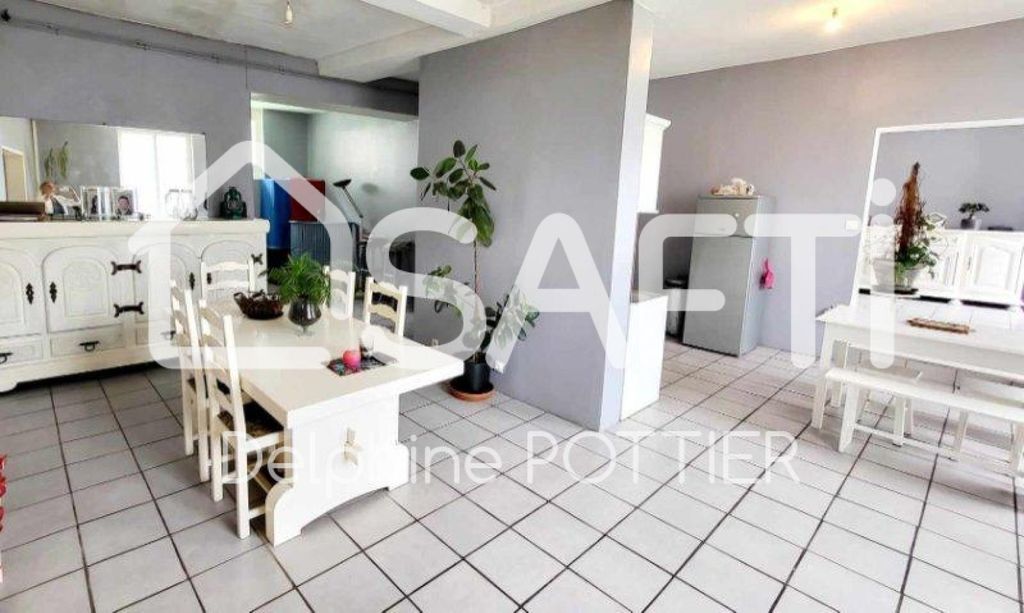 Achat maison à vendre 7 chambres 229 m² - Crépy-en-Valois