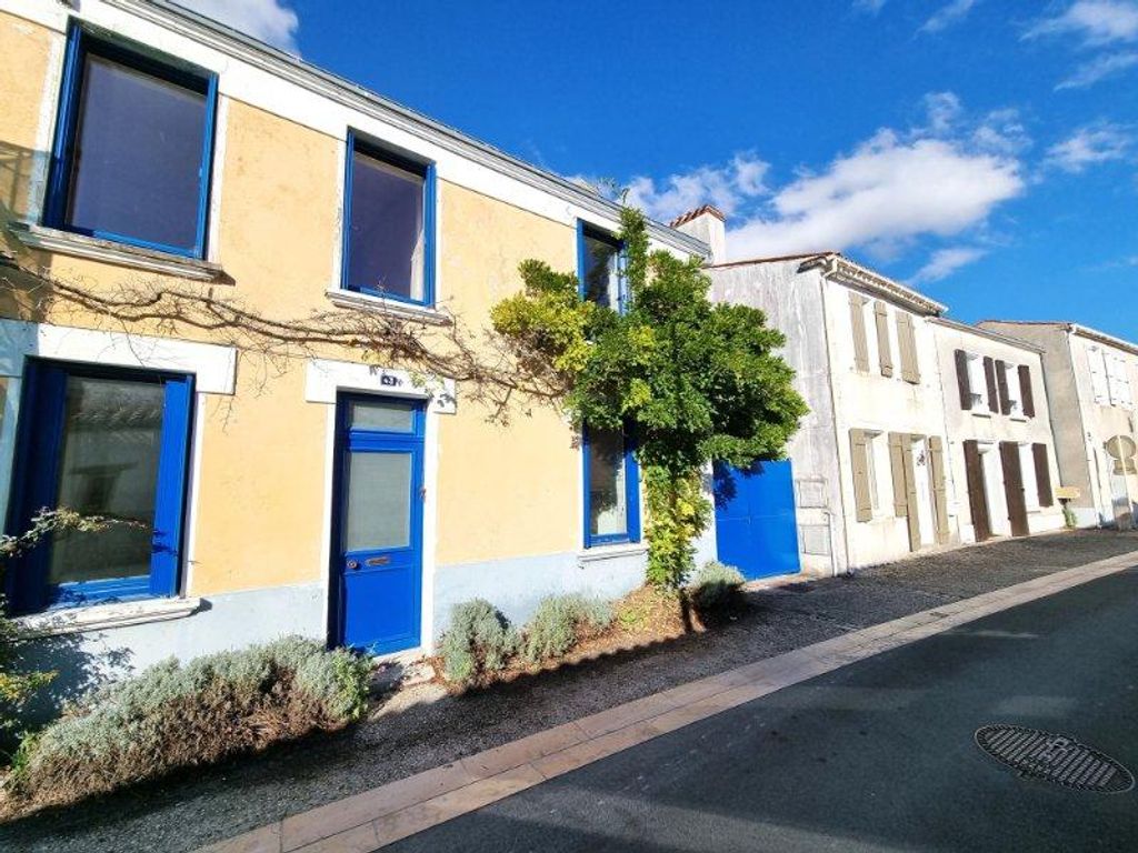 Achat maison à vendre 5 chambres 206 m² - La Jarne