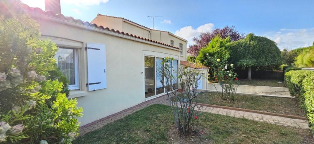 Achat maison à vendre 2 chambres 88 m² - Les Sables-d'Olonne