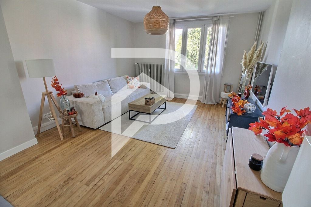 Achat appartement à vendre 3 pièces 57 m² - Genay