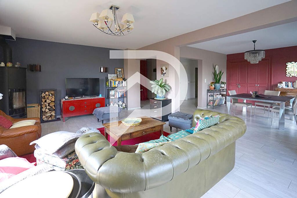 Achat maison à vendre 4 chambres 190 m² - Villette-de-Vienne