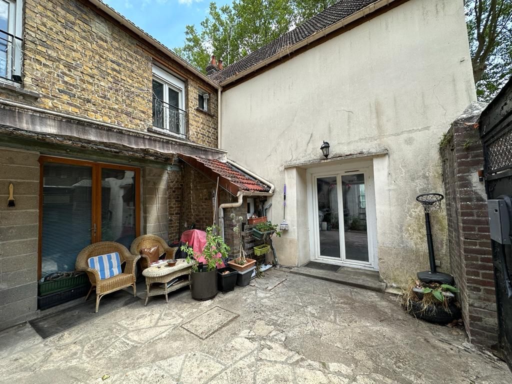 Achat maison à vendre 3 chambres 125 m² - Rolleboise