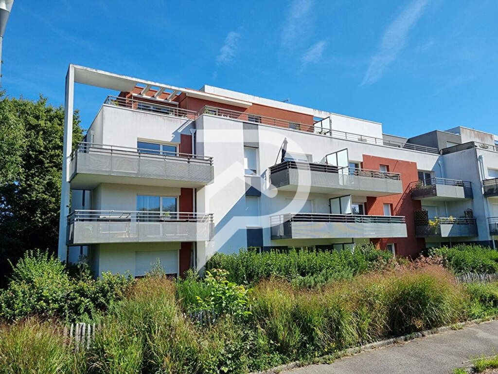 Achat appartement à vendre 2 pièces 63 m² - Séné