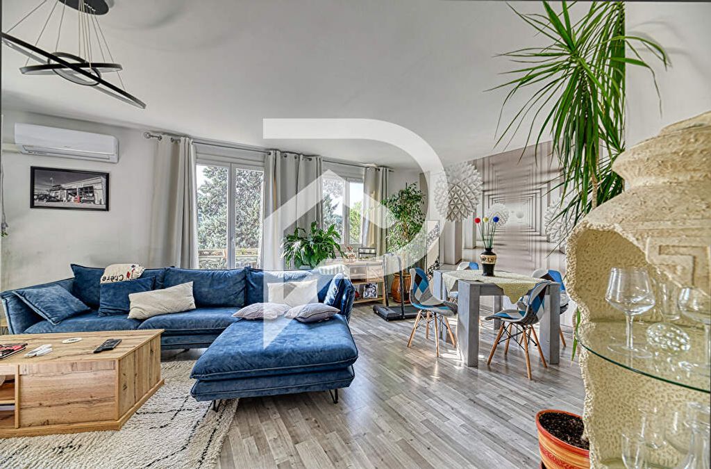 Achat appartement à vendre 4 pièces 77 m² - Nîmes