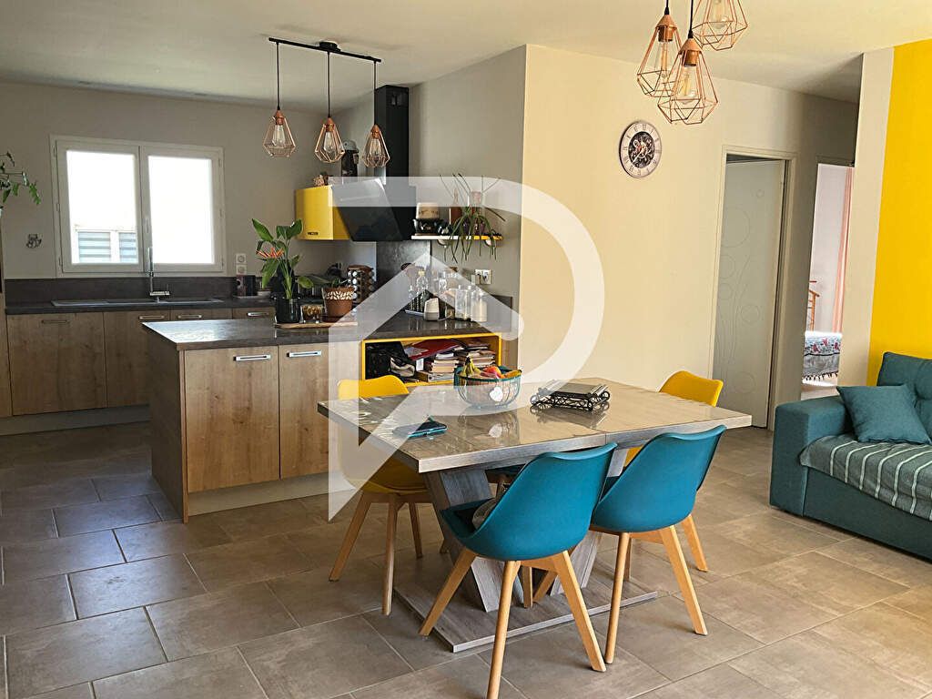 Achat maison à vendre 3 chambres 110 m² - Tourbes