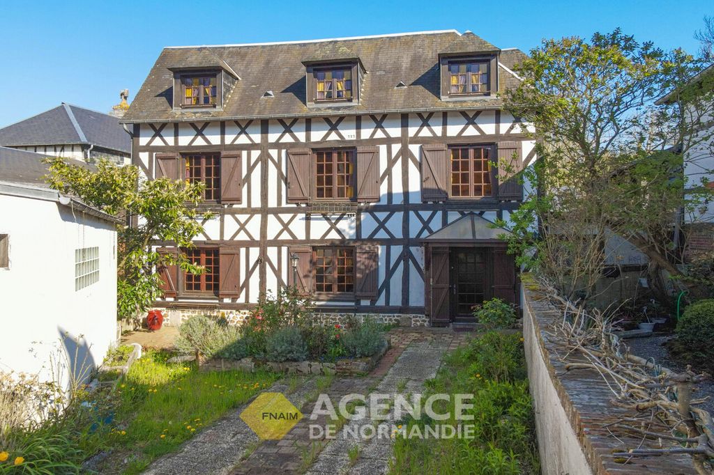 Achat maison à vendre 6 chambres 199 m² - Montreuil-l'Argillé