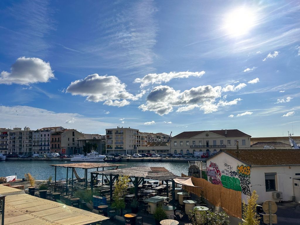 Achat appartement à vendre 3 pièces 62 m² - Sète