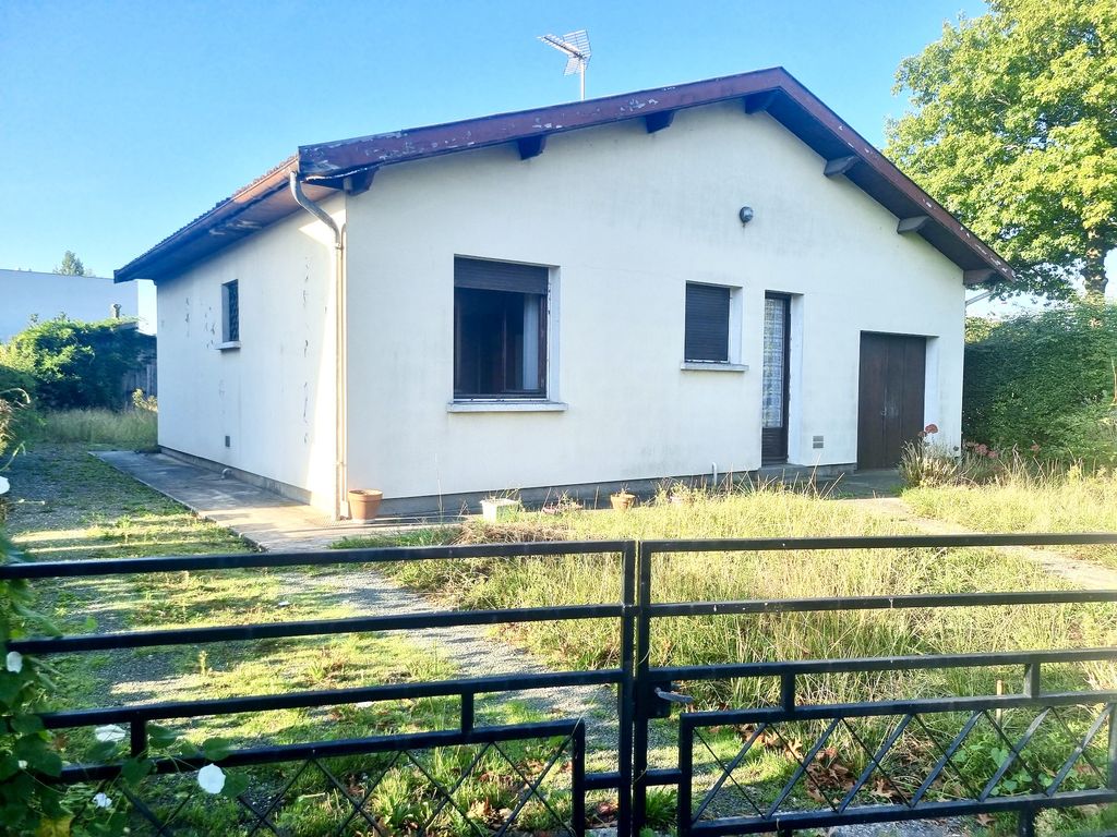 Achat maison à vendre 3 chambres 90 m² - Mérignac