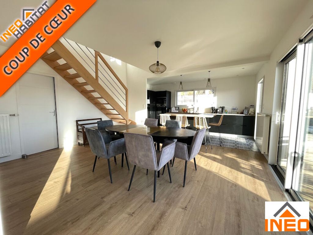 Achat maison à vendre 4 chambres 138 m² - La Mézière