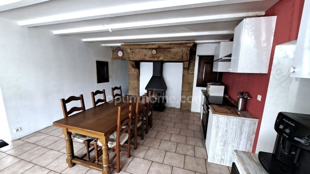 Achat maison à vendre 3 chambres 130 m² - Preigney