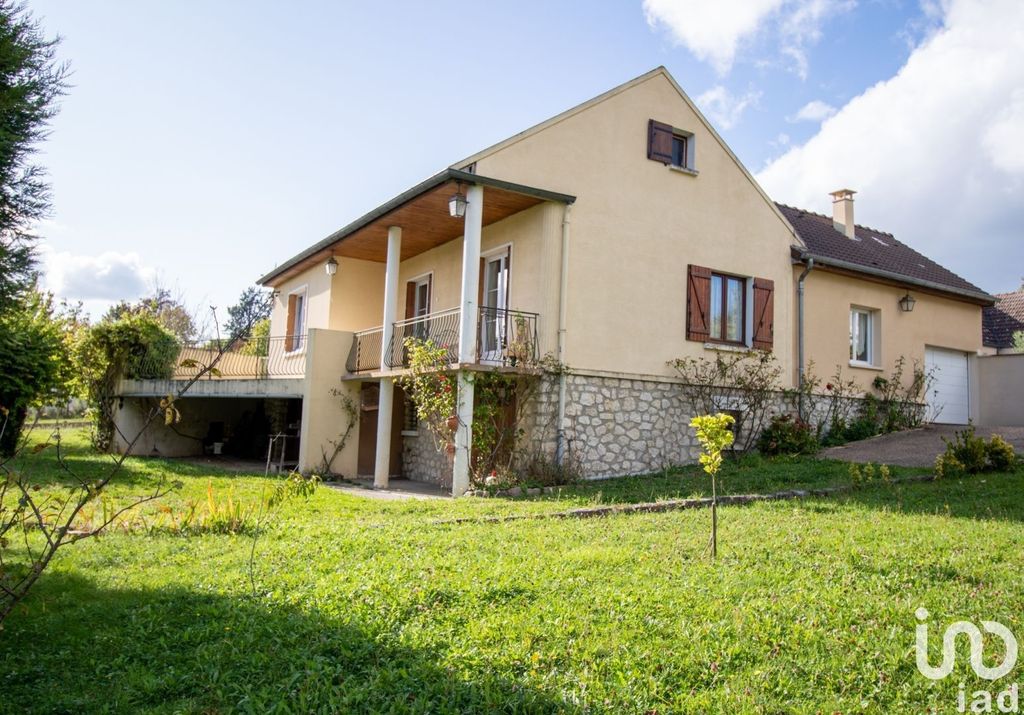 Achat maison à vendre 3 chambres 130 m² - Montigny-sur-Loing