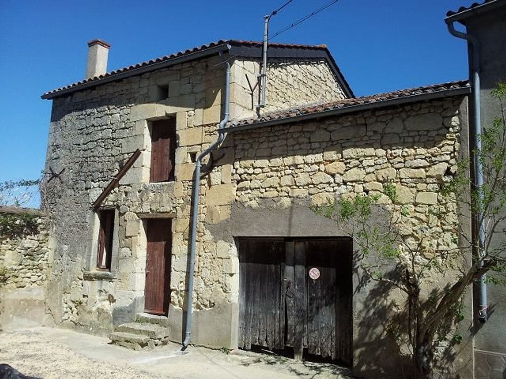 Achat maison à vendre 1 chambre 70 m² - Le Puy-Notre-Dame