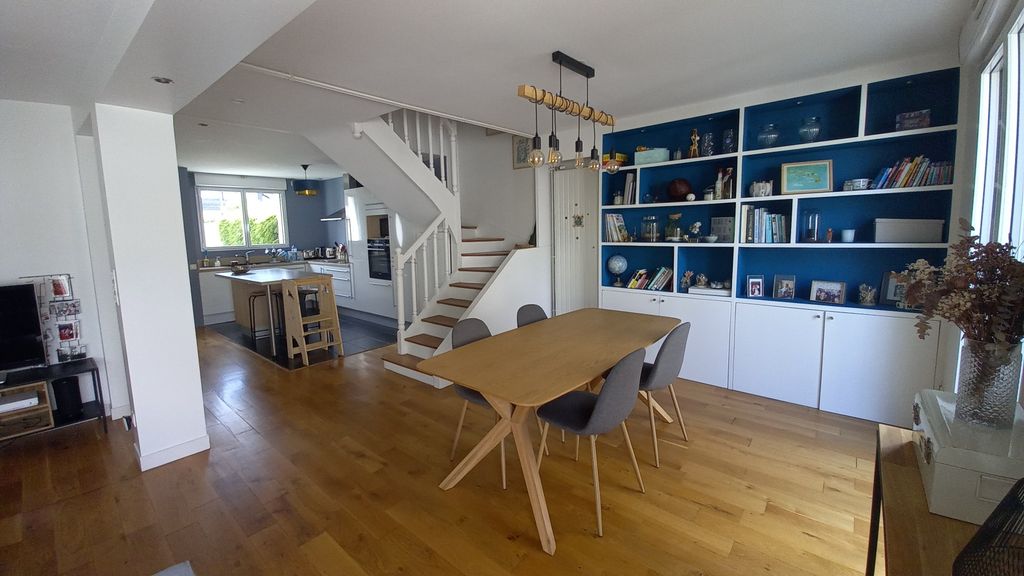 Achat maison à vendre 4 chambres 132 m² - Rennes