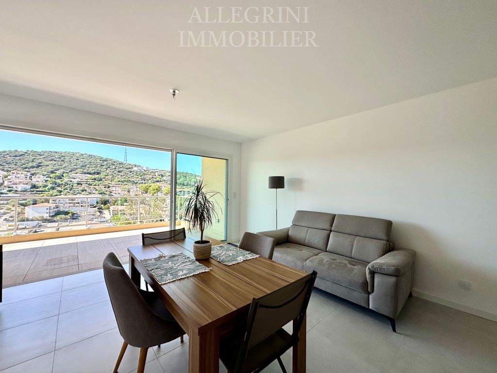 Achat appartement à vendre 3 pièces 84 m² - Sant'Antonino