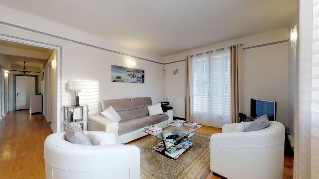 Achat appartement à vendre 4 pièces 80 m² - Besançon
