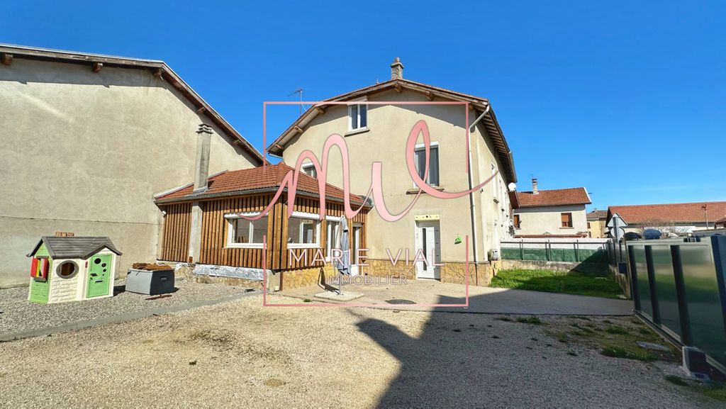 Achat maison à vendre 3 chambres 135 m² - Sillans