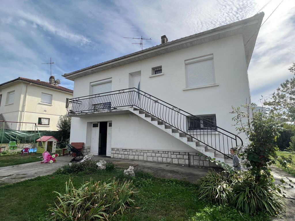 Achat maison 3 chambre(s) - Sainte-Livrade-sur-Lot