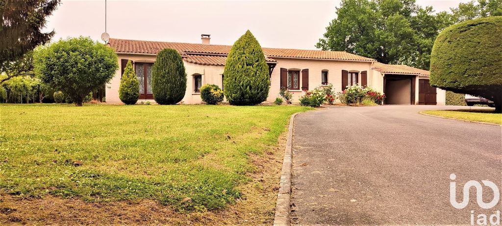 Achat maison à vendre 3 chambres 139 m² - Chaniers