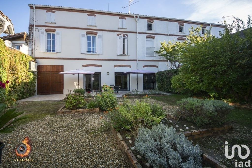 Achat maison à vendre 6 chambres 220 m² - Villeneuve-de-Marsan