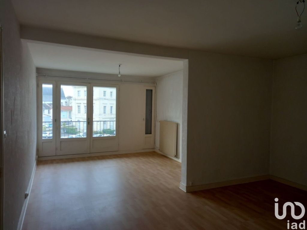 Achat appartement à vendre 5 pièces 103 m² - Loudun