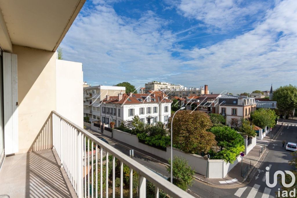 Achat appartement à vendre 3 pièces 60 m² - Courbevoie