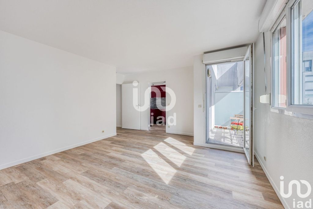 Achat appartement à vendre 3 pièces 63 m² - Orly
