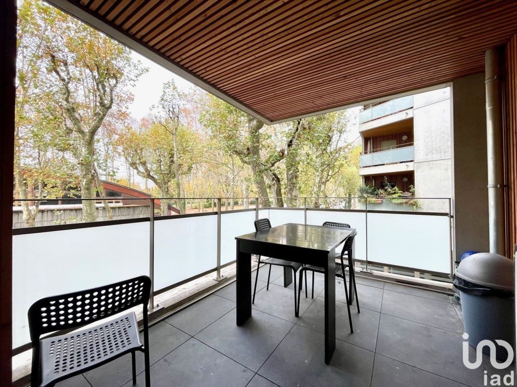 Achat appartement à vendre 3 pièces 65 m² - Grenoble
