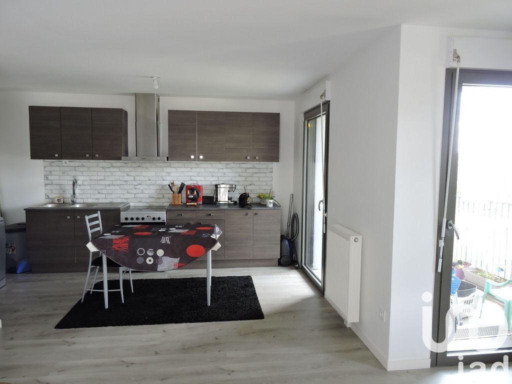 Achat appartement à vendre 3 pièces 65 m² - Guyancourt