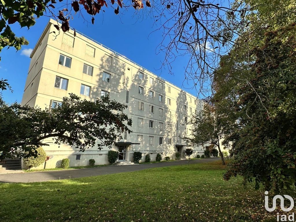 Achat appartement à vendre 4 pièces 68 m² - Champigny-sur-Marne