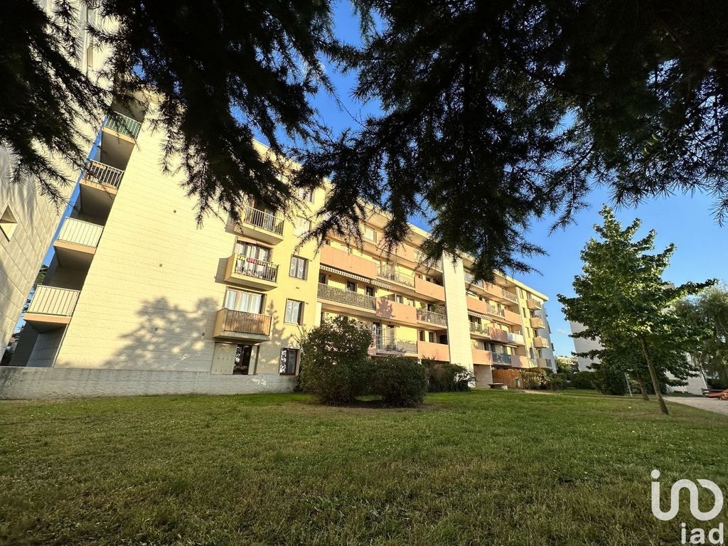 Achat appartement à vendre 4 pièces 77 m² - Champigny-sur-Marne